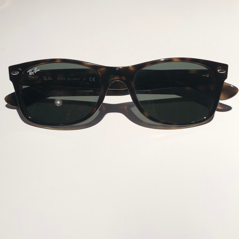 Barely worn "New Wayfarer" Ray-Ban's